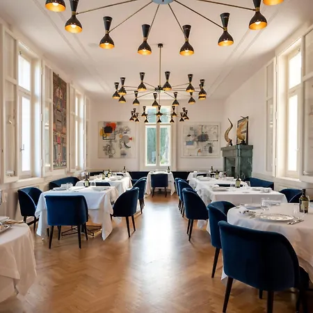 Villa Boutique Monty Banks