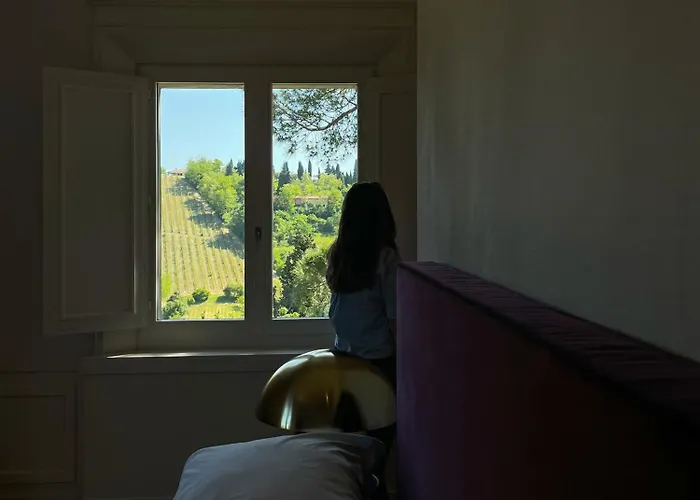 Boutique Monty Banks