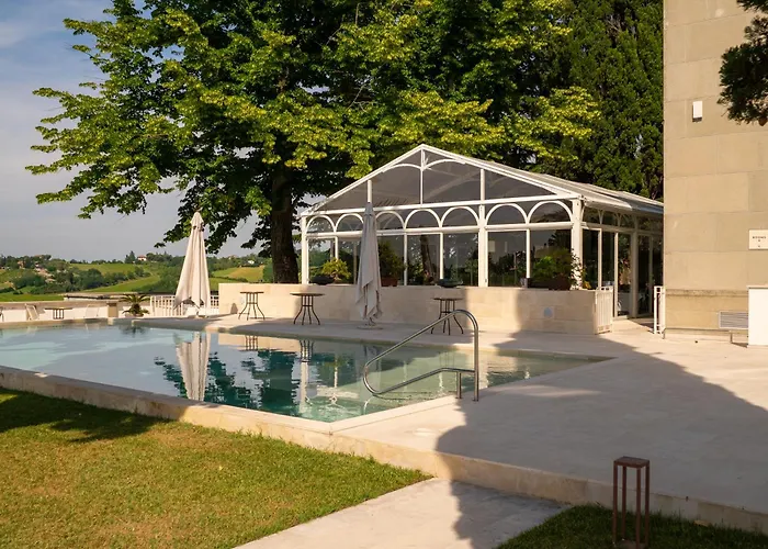 Boutique Monty Banks Villa *